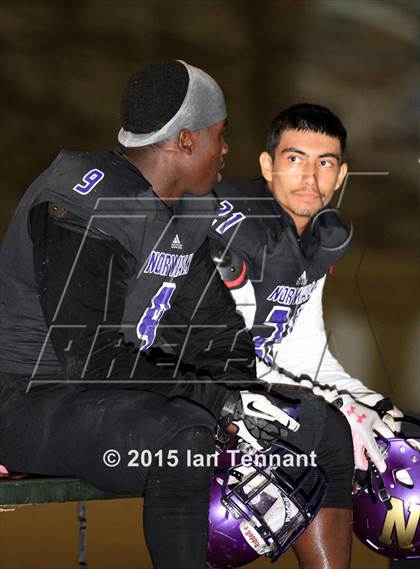 Thumbnail 2 in Norwalk vs. Mayfair photogallery.