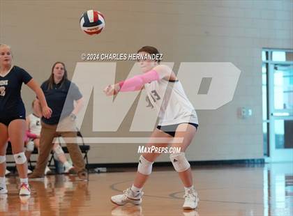 Thumbnail 3 in Lake Creek @ College Station photogallery.