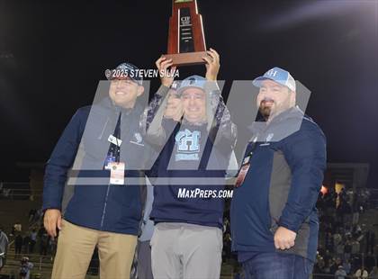 Thumbnail 3 in Lincoln vs. Granite Hills (CIF SDS Division 1 Final) photogallery.