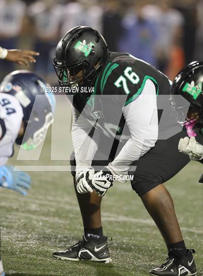 Thumbnail 1 in Lincoln vs. Granite Hills (CIF SDS Division 1 Final) photogallery.