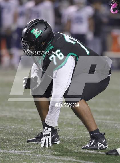 Thumbnail 2 in Lincoln vs. Granite Hills (CIF SDS Division 1 Final) photogallery.