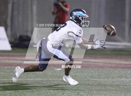 Thumbnail 1 in Lincoln vs. Granite Hills (CIF SDS Division 1 Final) photogallery.