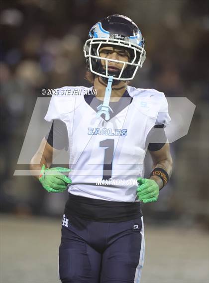 Thumbnail 2 in Lincoln vs. Granite Hills (CIF SDS Division 1 Final) photogallery.