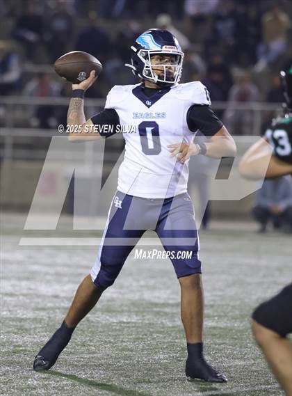 Thumbnail 3 in Lincoln vs. Granite Hills (CIF SDS Division 1 Final) photogallery.