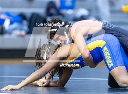 Thumbnail 3 in Stadium @ Kentwood photogallery.