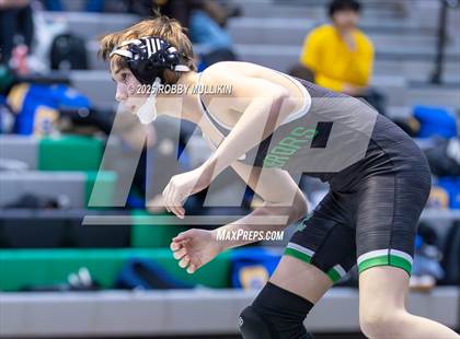 Thumbnail 2 in Stadium @ Kentwood photogallery.
