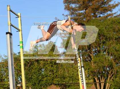 Thumbnail 3 in WCAL Finals (Pole Vault) photogallery.