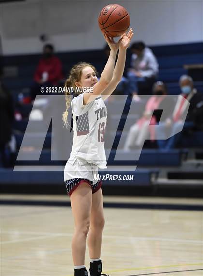 Thumbnail 2 in Imperial @ Trinity Classical  (CIF D4 Semifinal) photogallery.