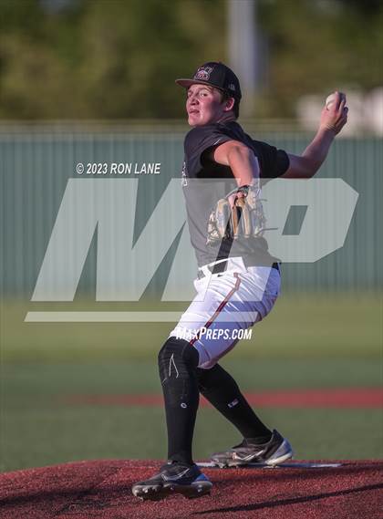 Thumbnail 1 in Edmond North @ Mustang photogallery.