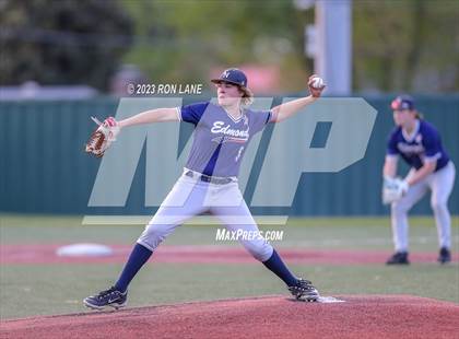 Thumbnail 1 in Edmond North @ Mustang photogallery.
