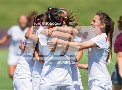 Thumbnail 1 in Cinco Ranch vs Tompkins (UIL 6A Regional Final) photogallery.