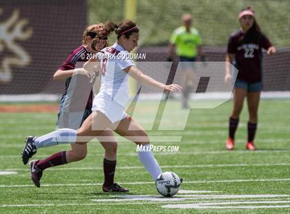 Thumbnail 2 in Cinco Ranch vs Tompkins (UIL 6A Regional Final) photogallery.