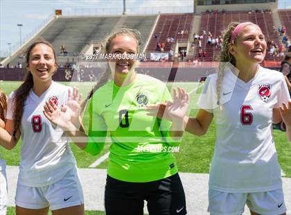 Thumbnail 1 in Cinco Ranch vs Tompkins (UIL 6A Regional Final) photogallery.