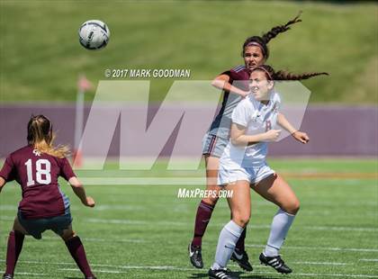 Thumbnail 2 in Cinco Ranch vs Tompkins (UIL 6A Regional Final) photogallery.