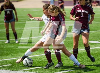Thumbnail 1 in Cinco Ranch vs Tompkins (UIL 6A Regional Final) photogallery.