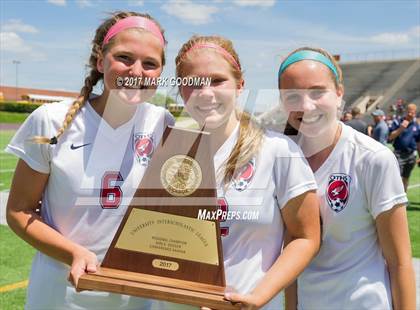 Thumbnail 3 in Cinco Ranch vs Tompkins (UIL 6A Regional Final) photogallery.