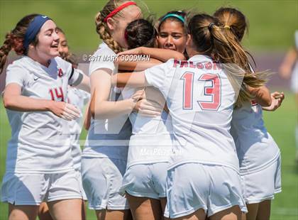 Thumbnail 2 in Cinco Ranch vs Tompkins (UIL 6A Regional Final) photogallery.