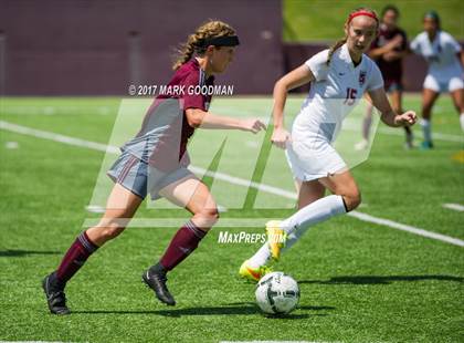 Thumbnail 3 in Cinco Ranch vs Tompkins (UIL 6A Regional Final) photogallery.