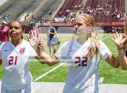 Thumbnail 3 in Cinco Ranch vs Tompkins (UIL 6A Regional Final) photogallery.