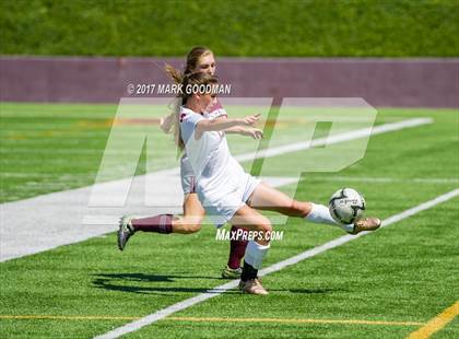 Thumbnail 2 in Cinco Ranch vs Tompkins (UIL 6A Regional Final) photogallery.