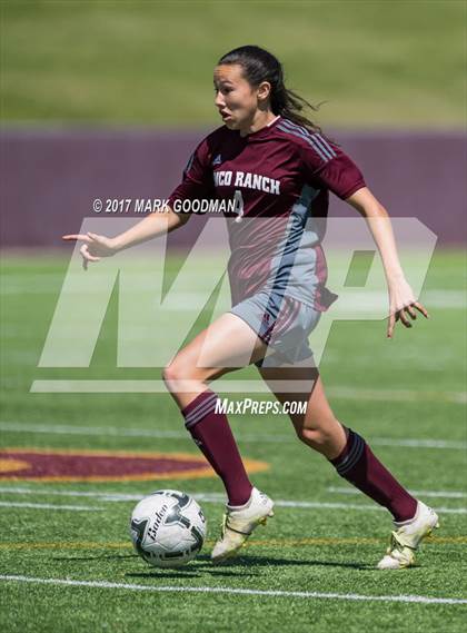 Thumbnail 1 in Cinco Ranch vs Tompkins (UIL 6A Regional Final) photogallery.