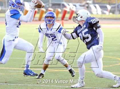 Thumbnail 3 in Bothell vs Bellarmine Prep (WIAA 4A Quarterfinal) photogallery.