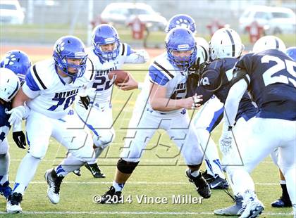 Thumbnail 2 in Bothell vs Bellarmine Prep (WIAA 4A Quarterfinal) photogallery.