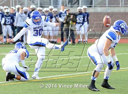 Thumbnail 2 in Bothell vs Bellarmine Prep (WIAA 4A Quarterfinal) photogallery.