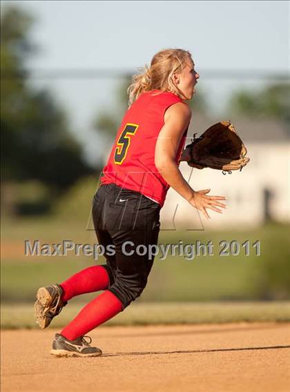 Thumbnail 2 in Goochland at Woodgrove (Region II Semifinal) photogallery.