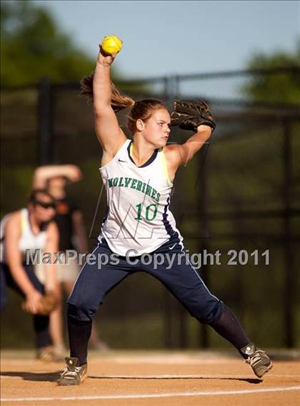 Thumbnail 3 in Goochland at Woodgrove (Region II Semifinal) photogallery.