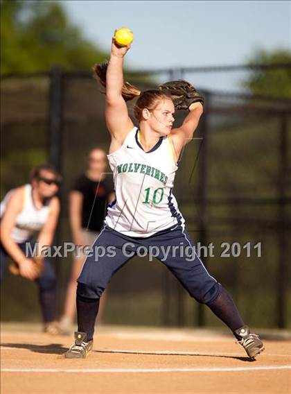 Thumbnail 3 in Goochland at Woodgrove (Region II Semifinal) photogallery.