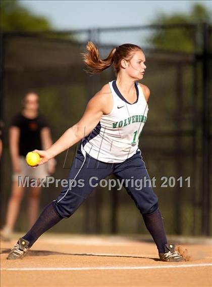 Thumbnail 1 in Goochland at Woodgrove (Region II Semifinal) photogallery.
