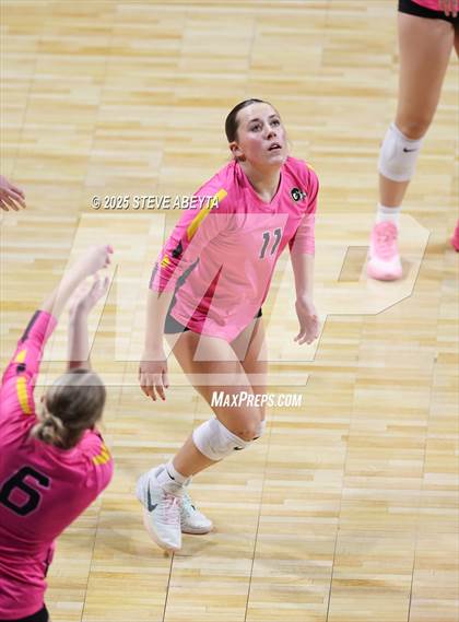 Thumbnail 3 in Battle Mountain vs. Green Mountain (CHSAA 4A First Round Elimination Bracket) photogallery.