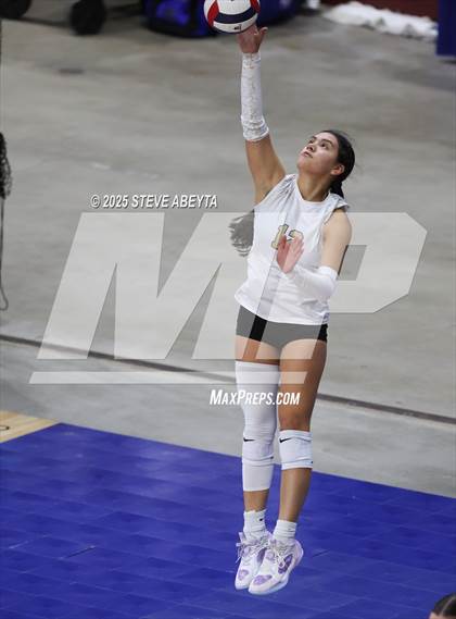 Thumbnail 3 in Battle Mountain vs. Green Mountain (CHSAA 4A First Round Elimination Bracket) photogallery.