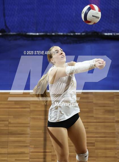 Thumbnail 1 in Battle Mountain vs. Green Mountain (CHSAA 4A First Round Elimination Bracket) photogallery.