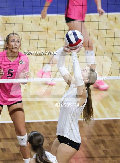 Thumbnail 3 in Battle Mountain vs. Green Mountain (CHSAA 4A First Round Elimination Bracket) photogallery.