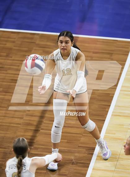 Thumbnail 2 in Battle Mountain vs. Green Mountain (CHSAA 4A First Round Elimination Bracket) photogallery.