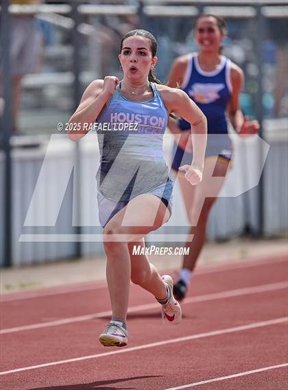 Thumbnail 1 in Rosehill Eagles Relays (100M) photogallery.