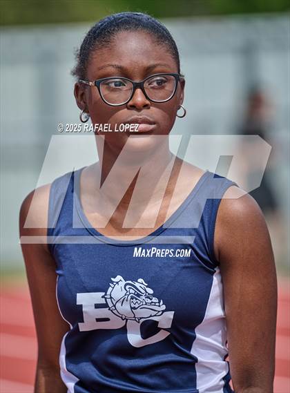Thumbnail 1 in Rosehill Eagles Relays (100M) photogallery.