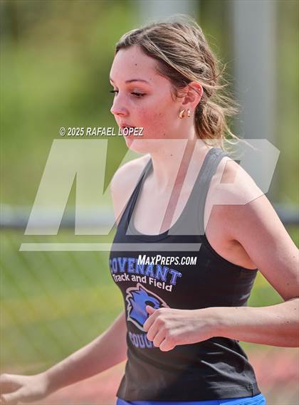 Thumbnail 2 in Rosehill Eagles Relays (100M) photogallery.