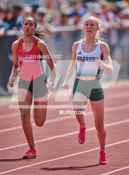 Thumbnail 2 in Rosehill Eagles Relays (100M) photogallery.