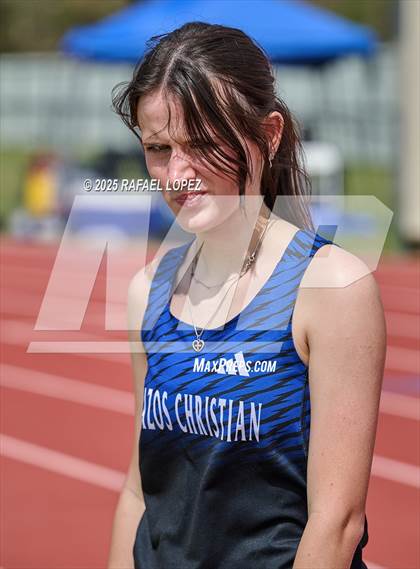 Thumbnail 1 in Rosehill Eagles Relays (100M) photogallery.