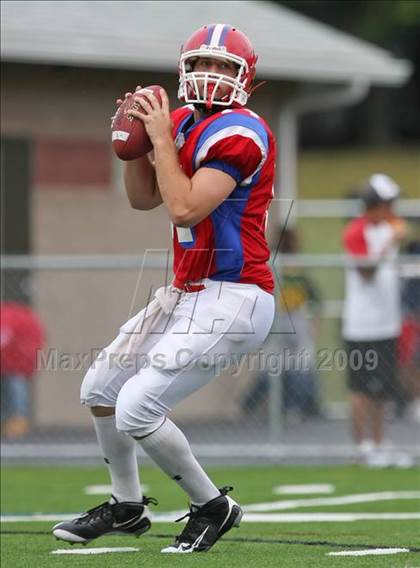Thumbnail 3 in Rush-Henrietta @ Fairport photogallery.