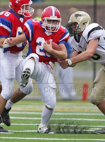 Thumbnail 3 in Rush-Henrietta @ Fairport photogallery.