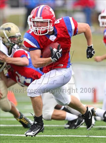 Thumbnail 1 in Rush-Henrietta @ Fairport photogallery.