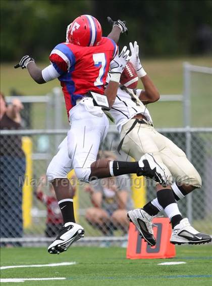 Thumbnail 1 in Rush-Henrietta @ Fairport photogallery.