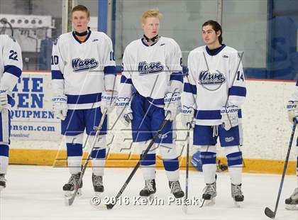 Thumbnail 1 in St. Joseph vs. Darien (CIAC D1 Quarterfinal) photogallery.