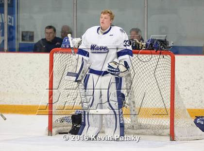 Thumbnail 1 in St. Joseph vs. Darien (CIAC D1 Quarterfinal) photogallery.