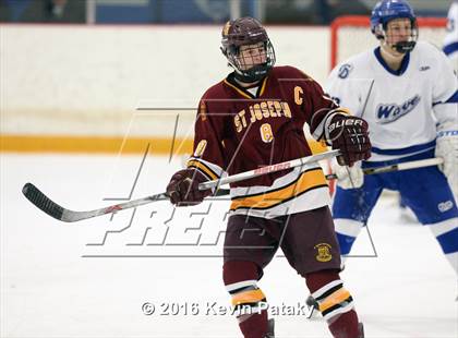 Thumbnail 3 in St. Joseph vs. Darien (CIAC D1 Quarterfinal) photogallery.