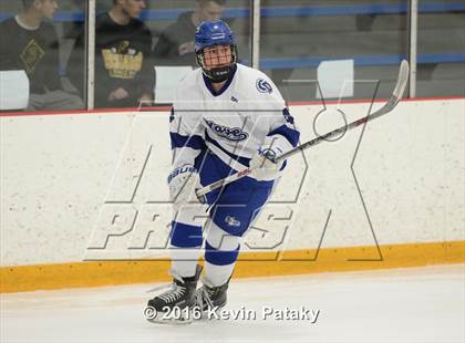 Thumbnail 3 in St. Joseph vs. Darien (CIAC D1 Quarterfinal) photogallery.